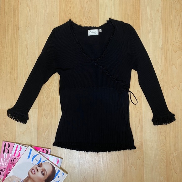 Vintage Lace fringe Blouse - Picture 1 of 8